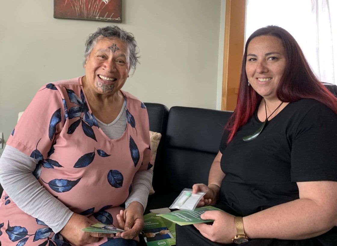 L to R: Karen Starkey and Lisa Kahu of Kaikoura are thrilled that the National Bowel Screening Programme has come to Canterbury.